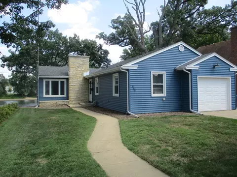 Exterior - 660 S Wall St, Kankakee, IL 60901 photo 3 of 4