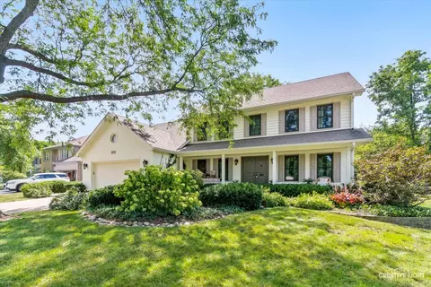 1259 Cromwell Ln, Naperville, IL 60564