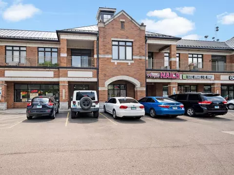 550 Main St #209, West Chicago, IL 60185