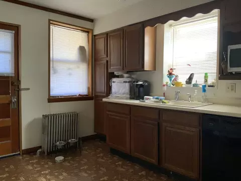 2929 N Keating Ave, Chicago, IL 60641 photo 3