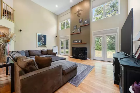 Living - 1700 Heron Way, Hoffman Estates, IL 60192 photo 5 of 5