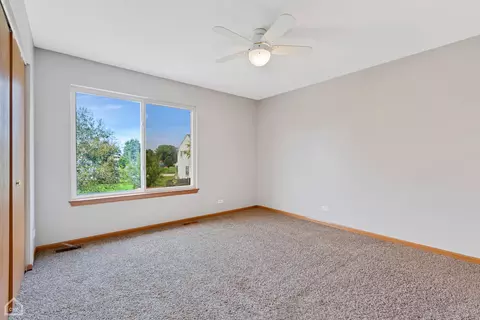 9885 Compton Dr, Huntley, IL 60142 photo 23
