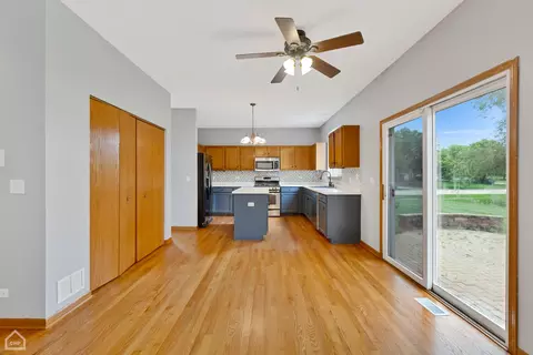 9885 Compton Dr, Huntley, IL 60142 photo 11