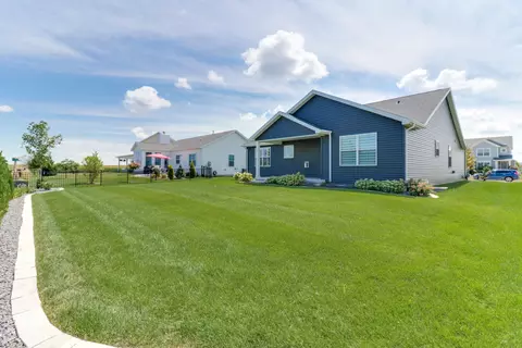 Exterior - 3634 Napa Ln, Normal, IL 61761 photo 7 of 10