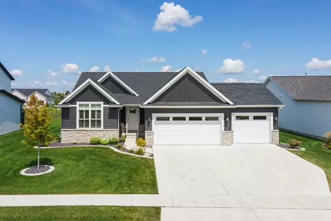Exterior - 3634 Napa Ln, Normal, IL 61761 photo 10 of 10