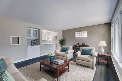 Living - 2537 S 15th Ave, Broadview, IL 60155 photo 2 of 6