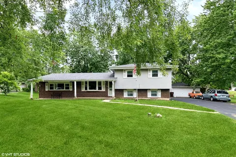 908 Chelsea Ct, New Lenox, IL 60451