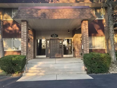 8315 Route 53 St #B5, Woodridge, IL 60517