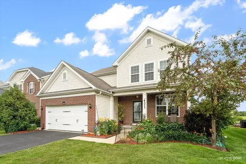 4311 Fraser Cir, Naperville, IL 60564