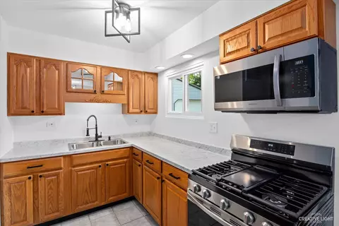 42 Hampton Rd, Montgomery, IL 60538 photo 10