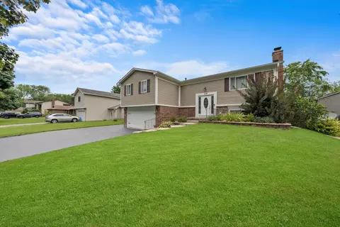 1116 Bramble Ave, Bolingbrook, IL 60490