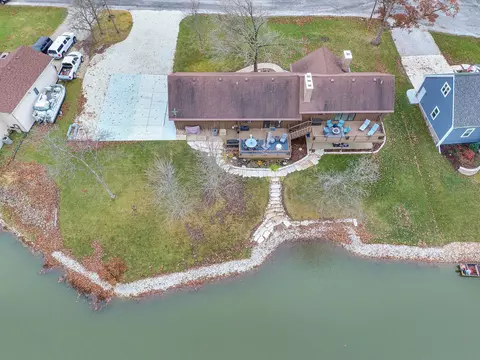View/Area - 106 Oneida Ln, Loda, IL 60948 photo 5 of 14