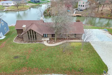 106 Oneida Ln, Loda, IL 60948