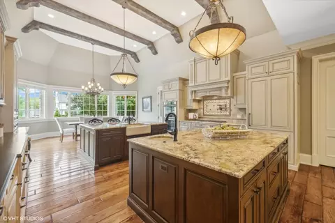 421 W Jefferson Ave, Wheaton, IL 60187 photo 11