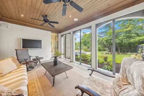 421 W Jefferson Ave, Wheaton, IL 60187 photo 37
