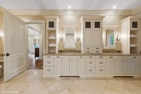 421 W Jefferson Ave, Wheaton, IL 60187 photo 18
