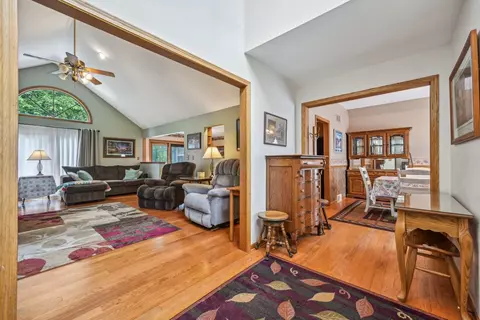 5808 Dunham Rd, Union, IL 60180 photo 9