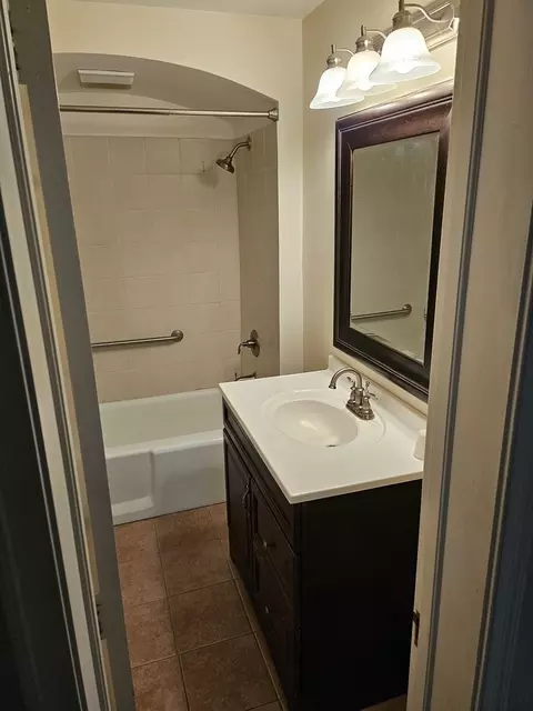 422 W Main St, Morris, IL 60450 photo 30