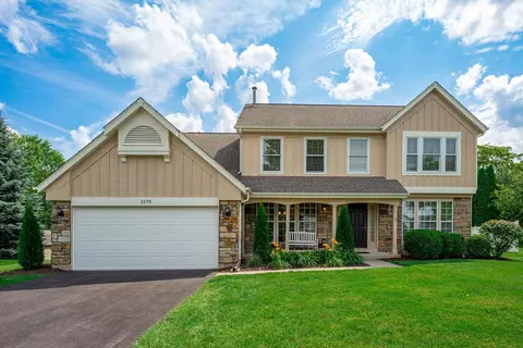 1570 Birmingham Ct, Crystal Lake, IL 60014