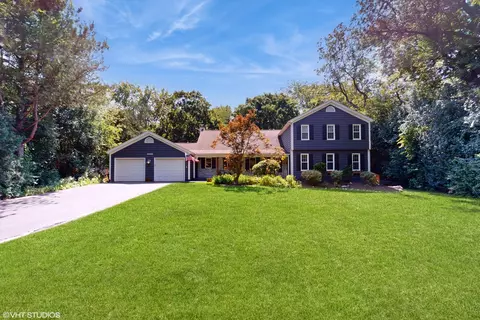 6905 Lexington Trl, Crystal Lake, IL 60014