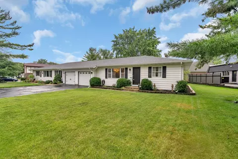 14839 S Penn Rd, Plainfield, IL 60544 photo 2