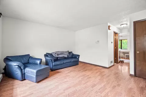 14738 S Penn Rd, Plainfield, IL 60544 photo 4