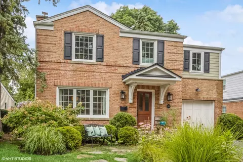 1101 Fairoaks Ave, Deerfield, IL 60015