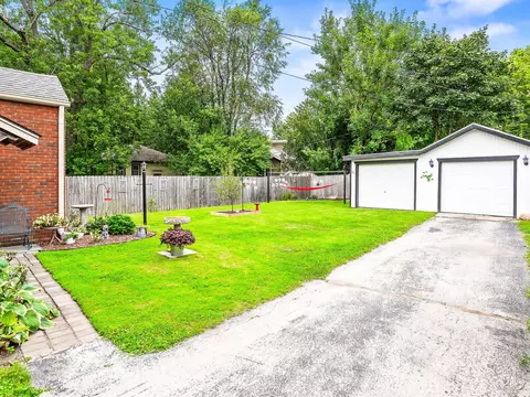 1506 E Oakland Ave, Bloomington, IL 61701 photo 31