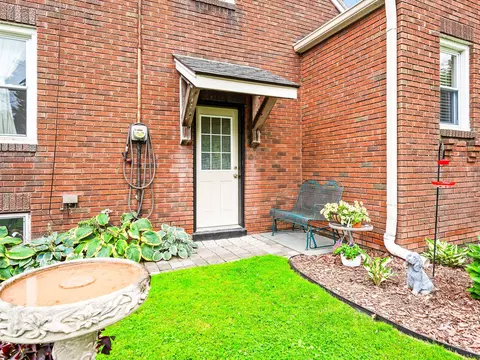 1506 E Oakland Ave, Bloomington, IL 61701 photo 35