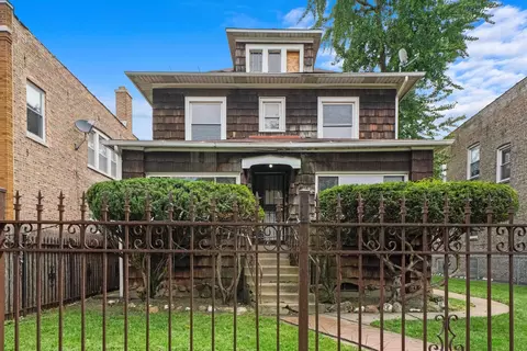 1055 N Central Ave, Chicago, IL 60651