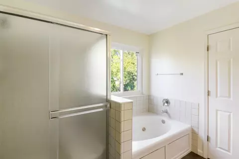 28768 Pilgrims Pass, Lakemoor, IL 60051 photo 22