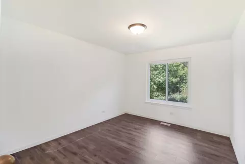 28768 Pilgrims Pass, Lakemoor, IL 60051 photo 14