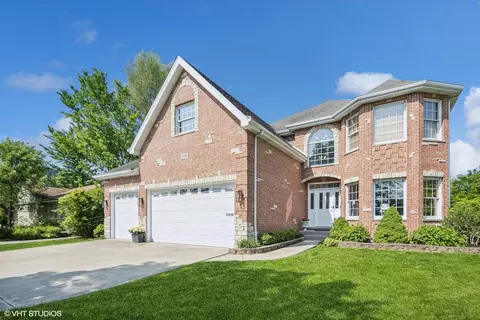 396 W Fremont St, Elmhurst, IL 60126