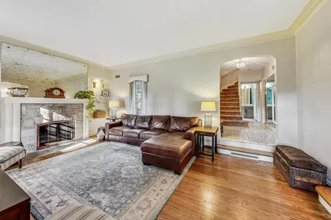 Living - 403 Audubon Rd, Riverside, IL 60546 photo 2 of 3