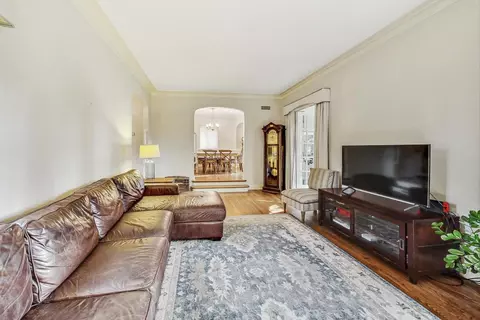 Living - 403 Audubon Rd, Riverside, IL 60546 photo 3 of 3