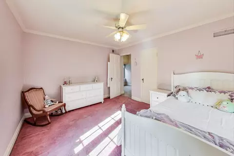 Bedroom - 403 Audubon Rd, Riverside, IL 60546 photo 5 of 6