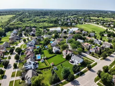 View/Area - 223 Sangamon Ct, Bartlett, IL 60103 photo 3 of 6