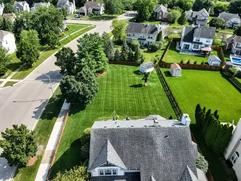 View/Area - 223 Sangamon Ct, Bartlett, IL 60103 photo 5 of 6
