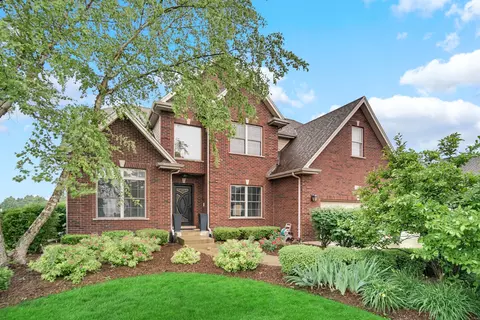 1208 Bush Blvd, Bolingbrook, IL 60490