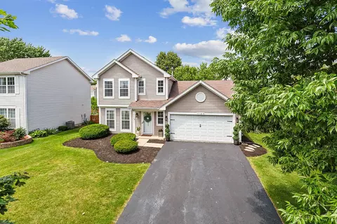1107 Willard Ct, Naperville, IL 60540