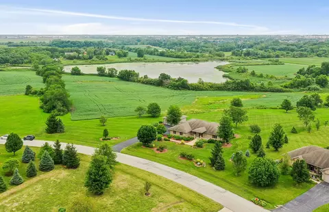 View/Area - 24401 S Pine Ridge Dr, Monee, IL 60449 photo 4 of 5