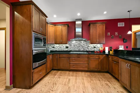 Kitchen - 24401 S Pine Ridge Dr, Monee, IL 60449 photo 3 of 5