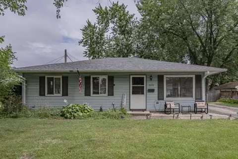 2311 Birchwood Ln, Joliet, IL 60435