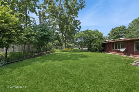 429 E Drury Ln, Barrington, IL 60010 photo 20