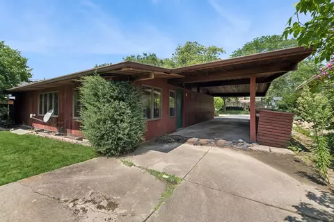 429 E Drury Ln, Barrington, IL 60010 photo 3