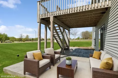 800 Eineke Blvd, Algonquin, IL 60102 photo 19