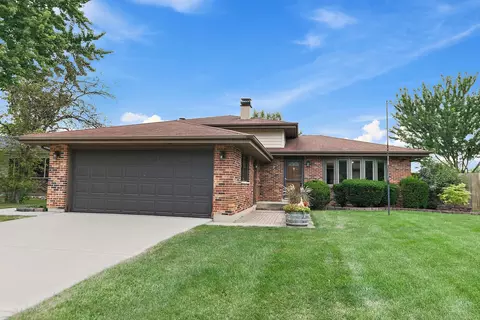 1219 Rose Ct, Bartlett, IL 60103 photo 2