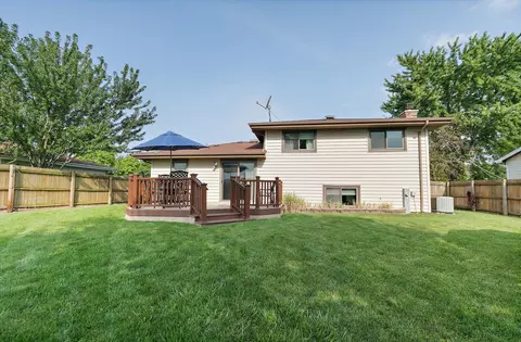 1219 Rose Ct, Bartlett, IL 60103 photo 21
