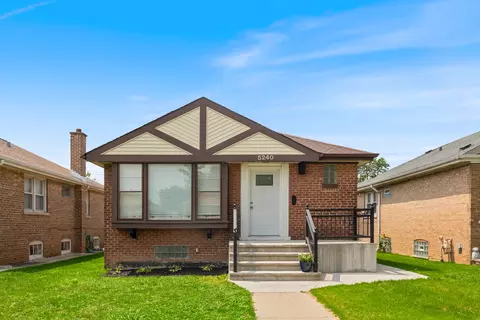 5240 S Ridgeway Ave, Chicago, IL 60632
