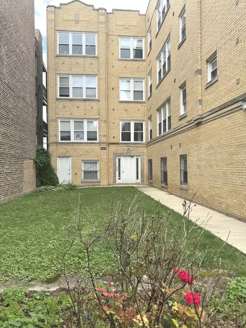 2809 W Washington Blvd #203, Chicago, IL 60612
